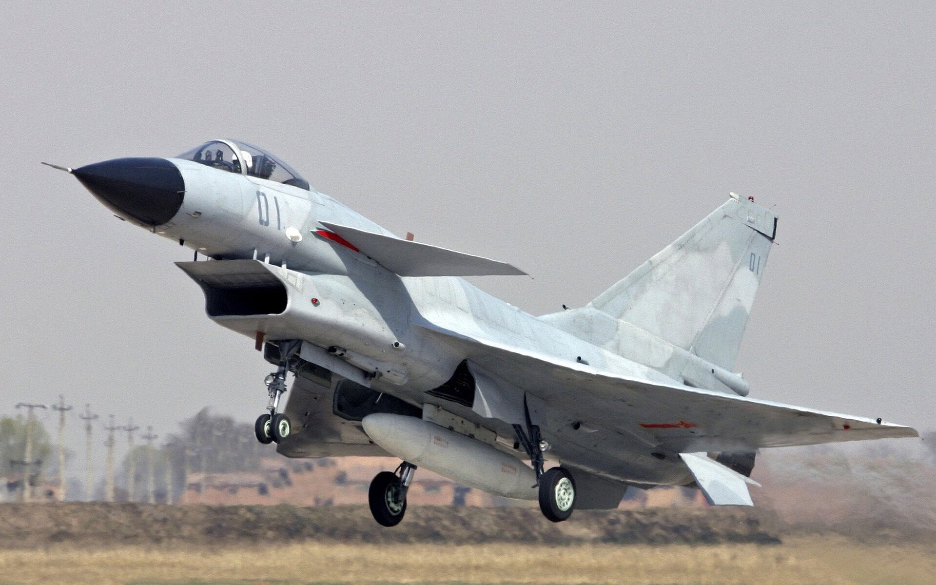 世界青少年雪地徒步挑战赛在东北热情开跑，雪地徒步穿越