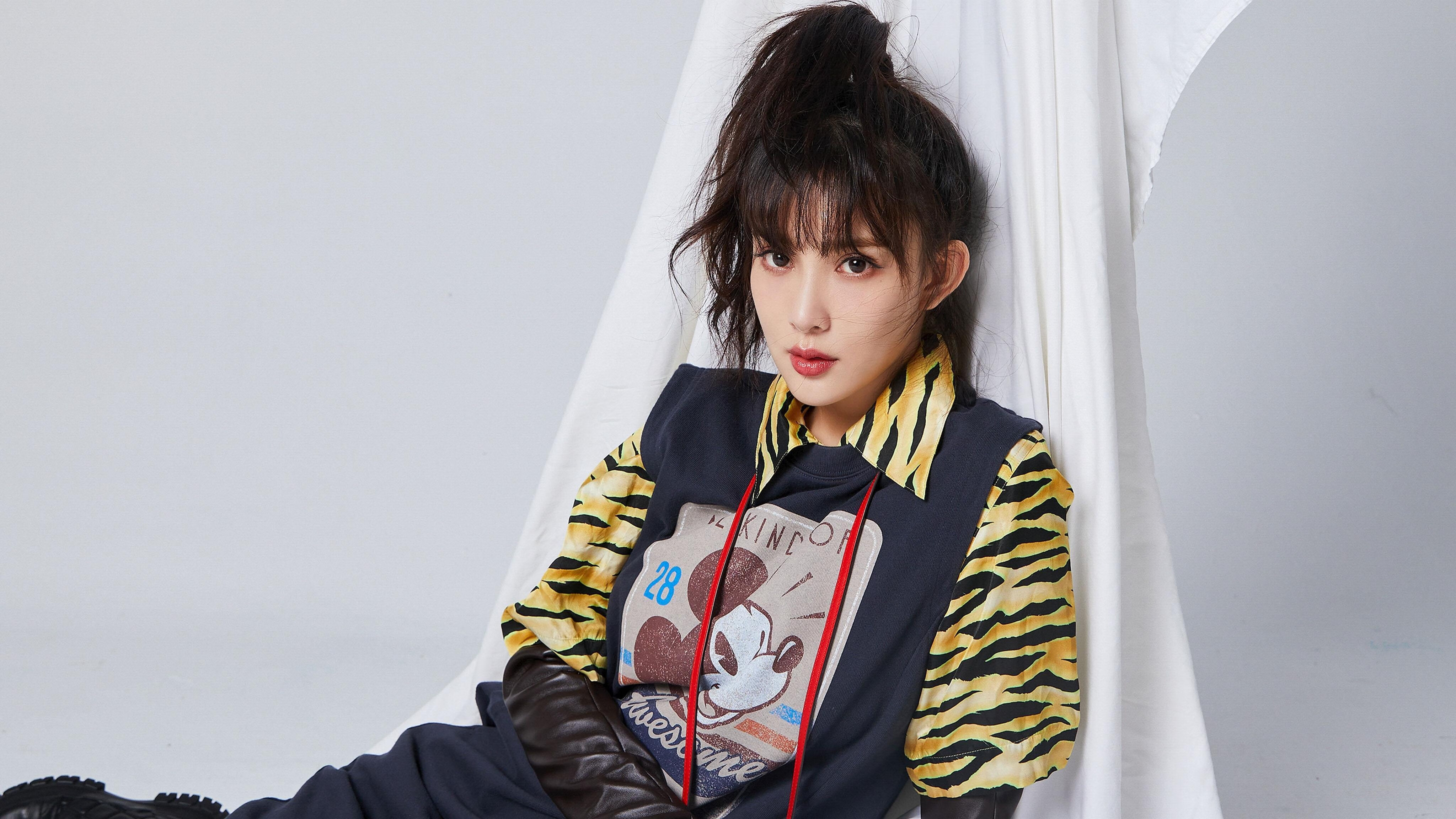 “东安湖体育公园:龙舟赛水上力量对决,速战速决”