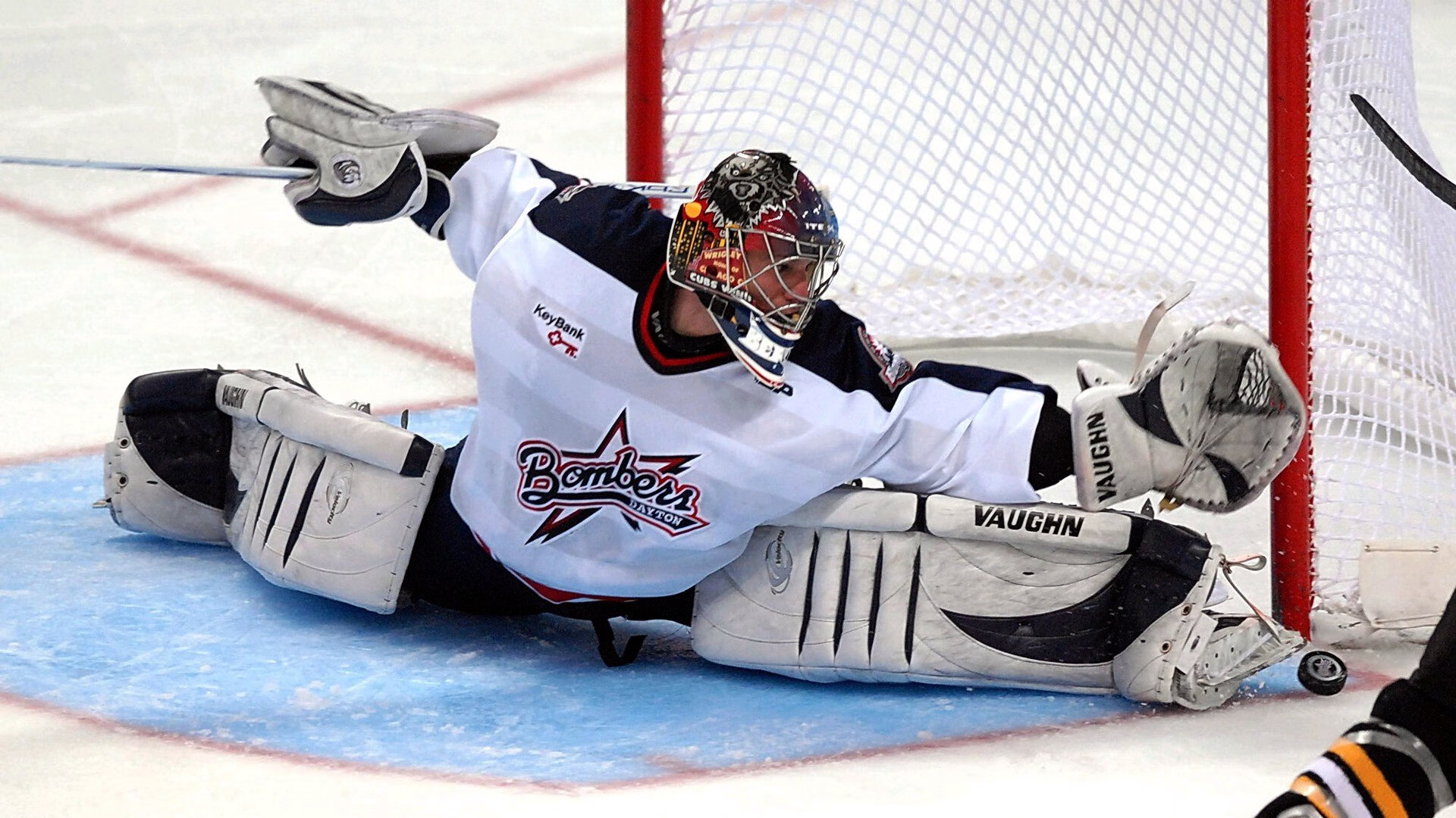 开云娱乐-篮球场馆安全设施升级保障运动员健康，篮球馆安全制度