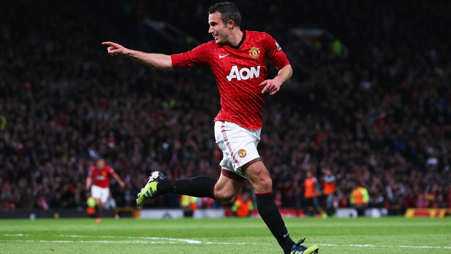 开云网址-葡萄牙骑手玛丽亚·卡埃塔诺在2024年葡萄牙盛装舞步锦标赛中以“Hit Plus”马匹夺得个人赛金牌，感动全场。