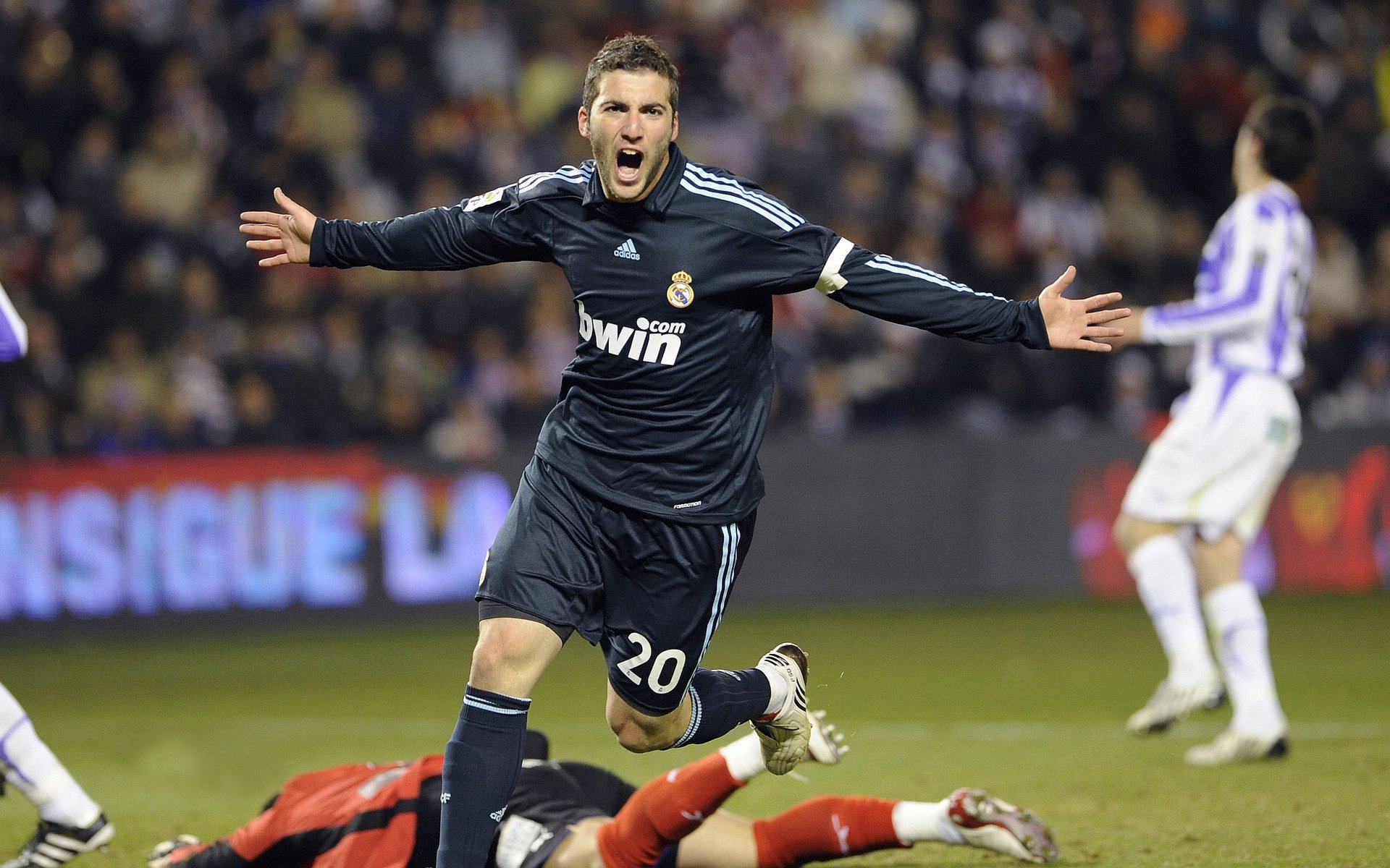 西甲球队推出新季主题活动,吸引更多粉丝关注,西甲新赛季球队名单